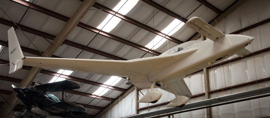 A picture of the Rutan Model 61 Long-EZ