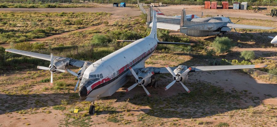 A picture of the Douglas DC-7B