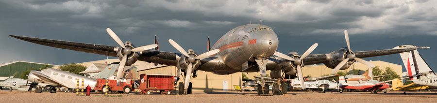 A picture of the Lockheed C-69 Constellation