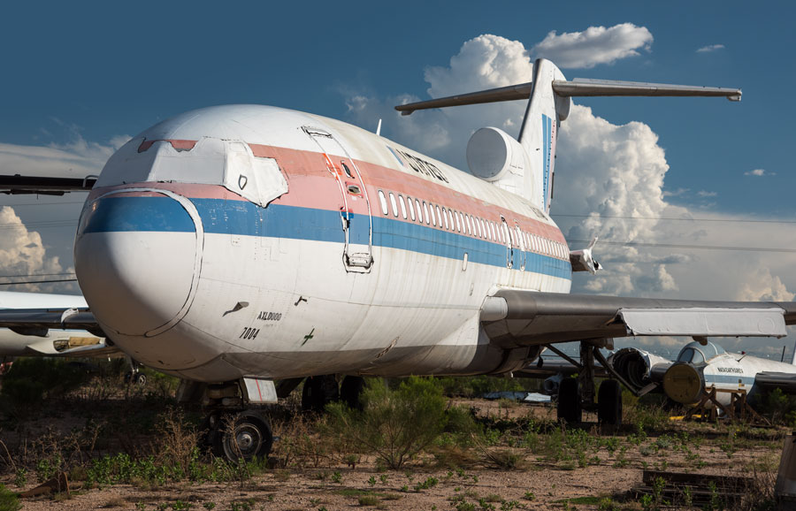 A picture of the Boeing 727-22