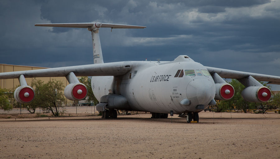 A picture of the Lockheed C-141B Starlifter